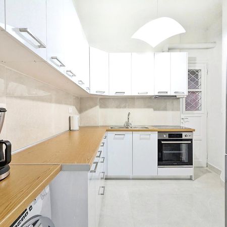 Victoria Best Apartments Афіни Екстер'єр фото